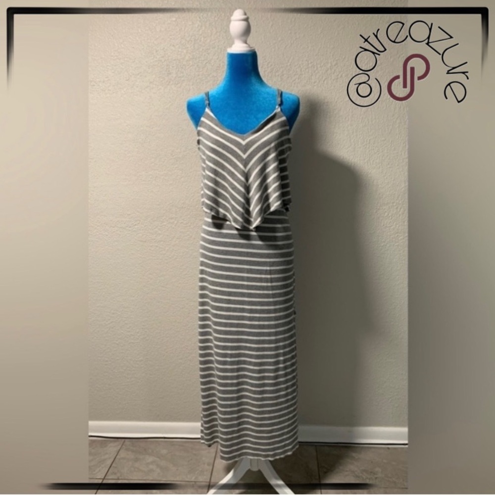 🈹 Mossimo Striped Sundress